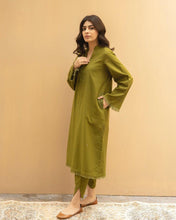 Green Elegance | 3-Piece Stitched Suit