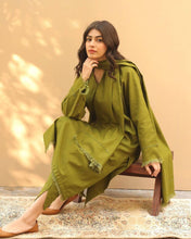 Green Elegance | 3-Piece Stitched Suit